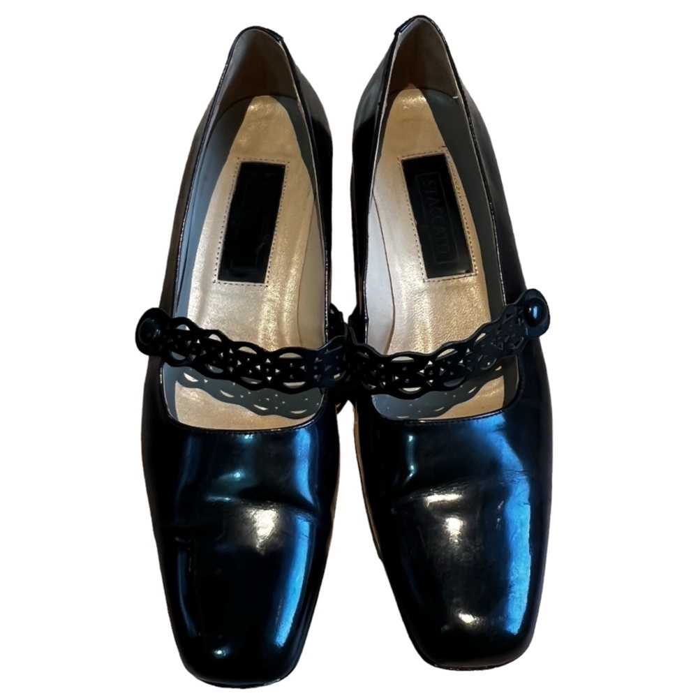 Staccato black patent leather square toe Mary Jane shoes size 6 good condition